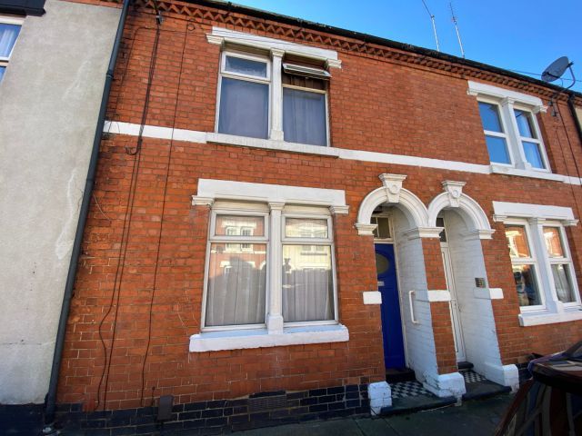 3 bed terraced house for sale Kingsley Park