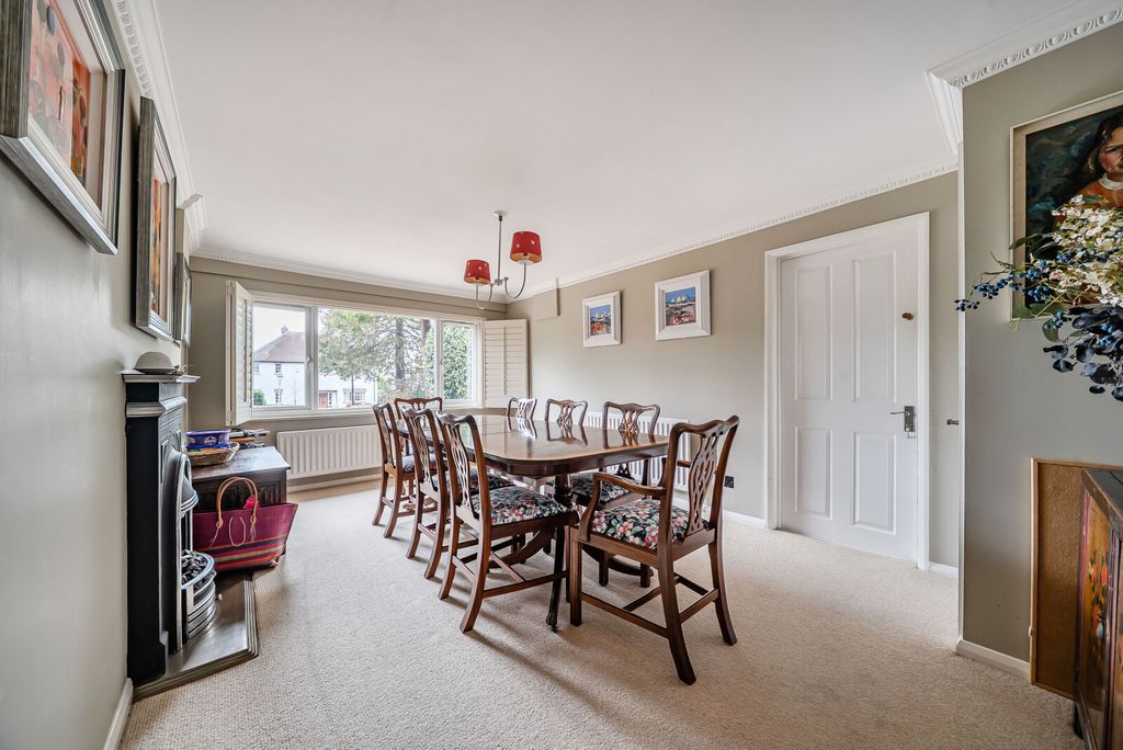 Property photo 3 of 24 1395881-24-69611d...