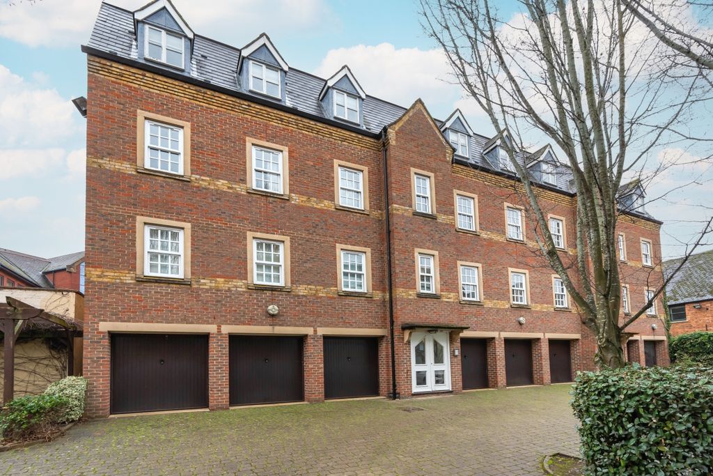 Property photo 2 of 13 External