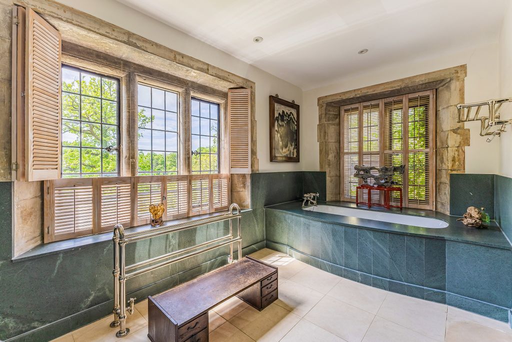 Additional image 14 of 17 bed property for saleHollow Lane, Dormansland, East Grinstead, Surrey RH19