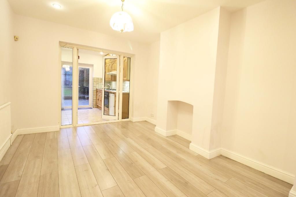 Property photo 2 of 17 Photo 2