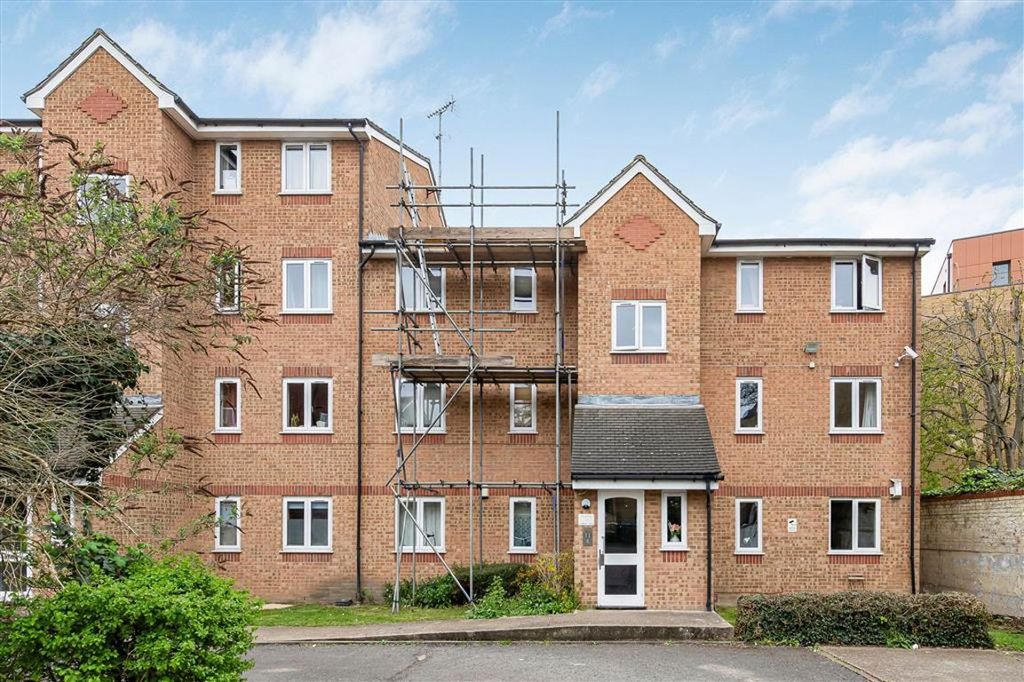 Property photo 2 of 6