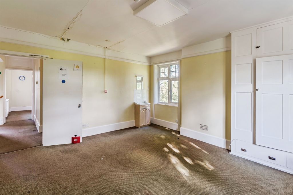 Additional image 18 of 6 bed detached house for saleSt. Piers Lane, Lingfield RH7