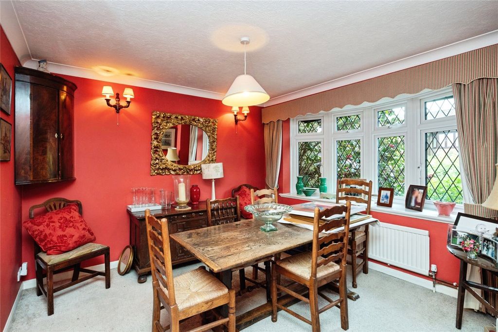Property photo 3 of 17 Dining Room