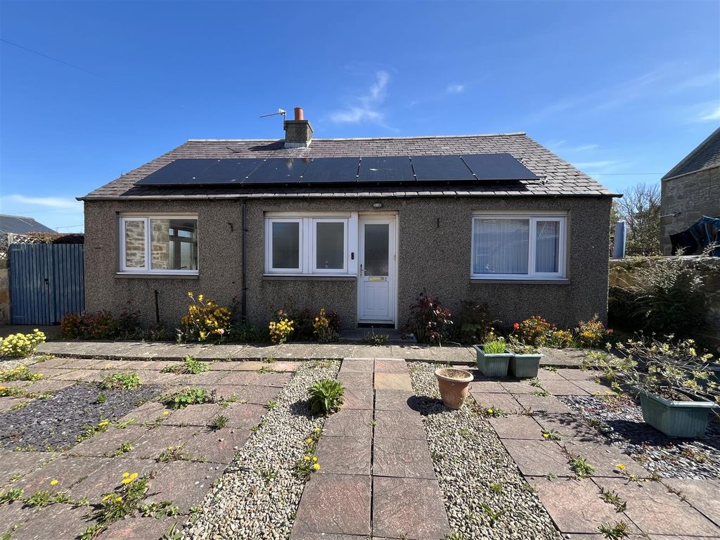 Property photo 1 of 13 2 Gordon Street, Hopeman