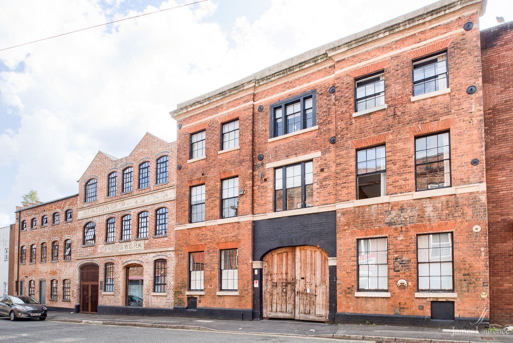 Property photo 1 of 16 Img_2326_16_Large