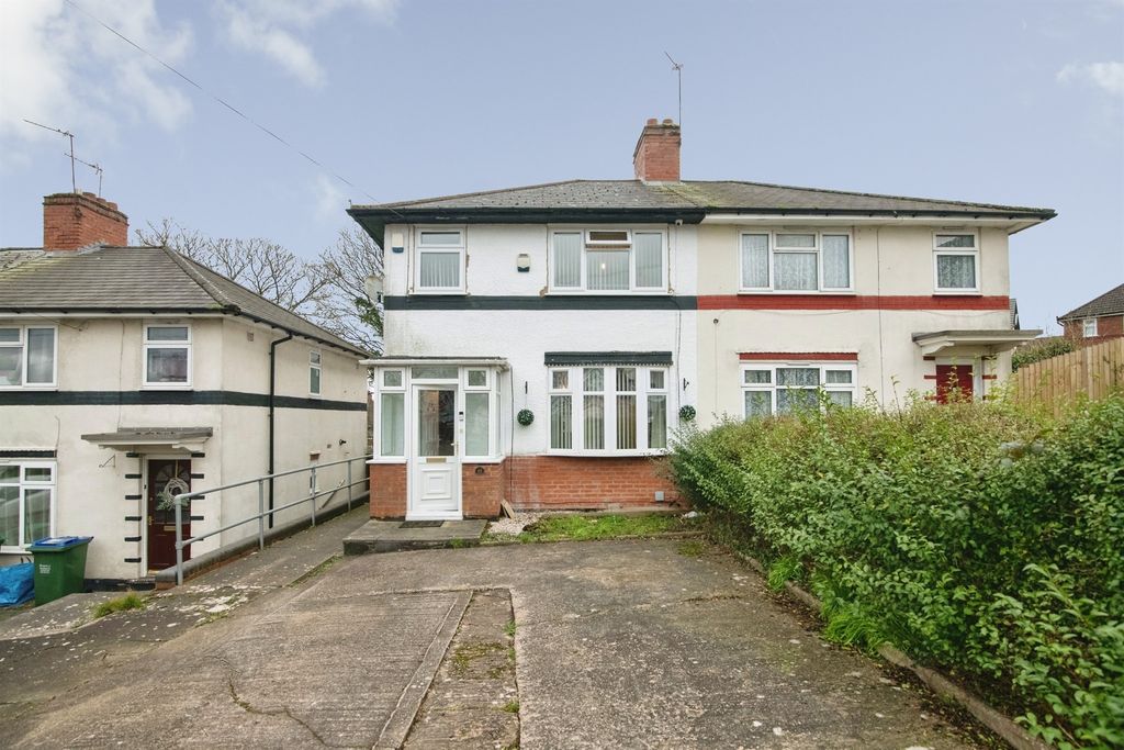 Property photo 2 of 24