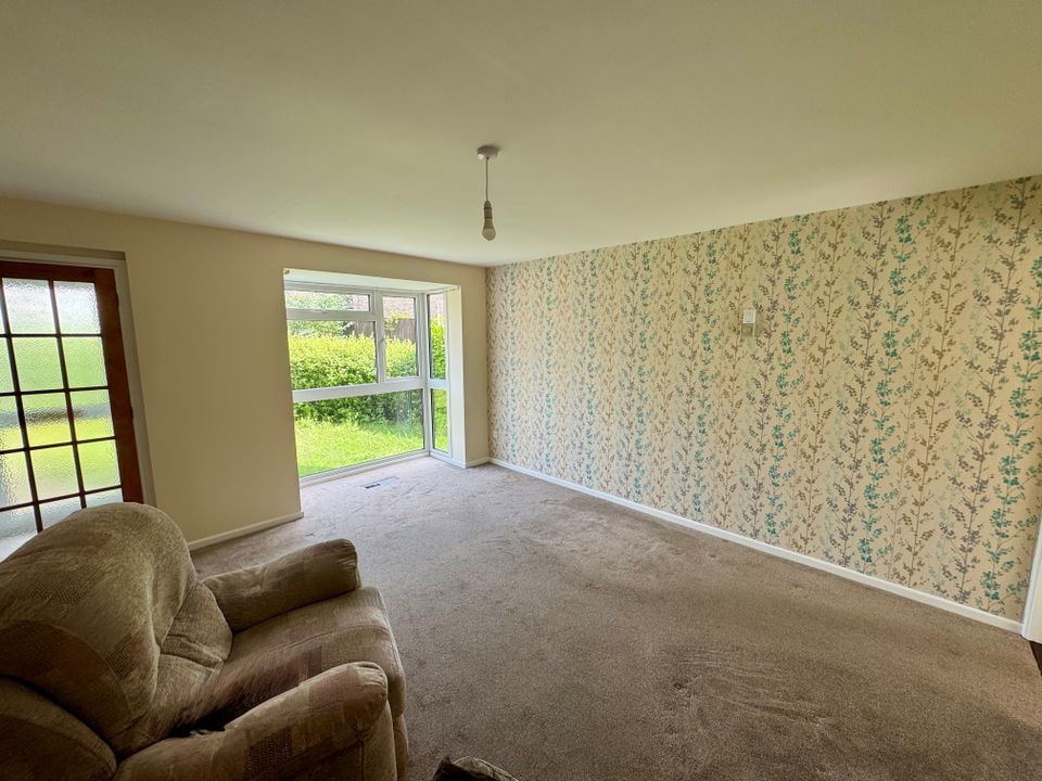 Property photo 3 of 13 14
