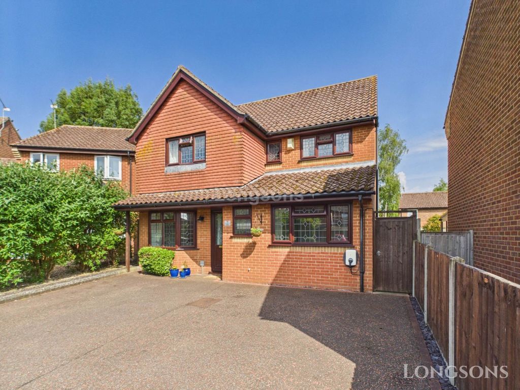 Property photo 1 of 24