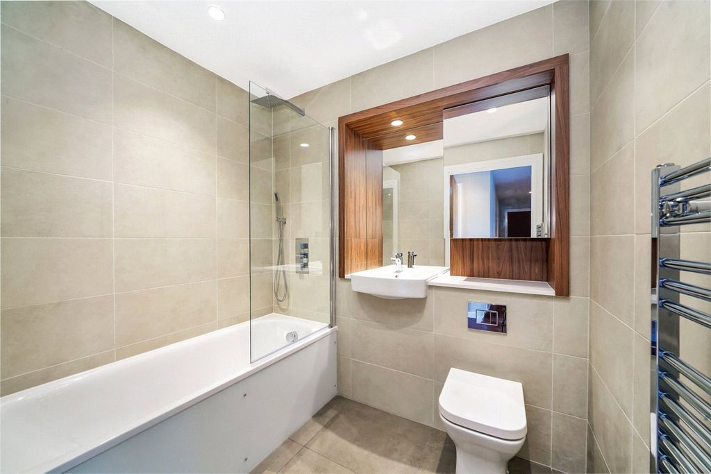 Property photo 3 of 9 Picture No. 08