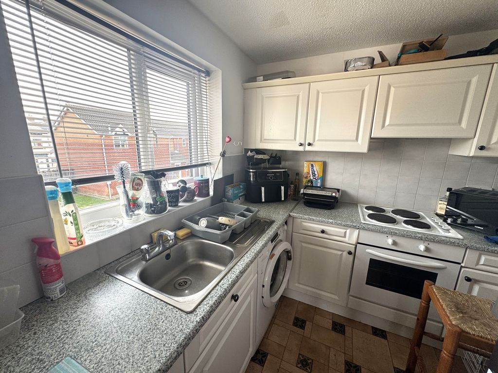 Property photo 3 of 5