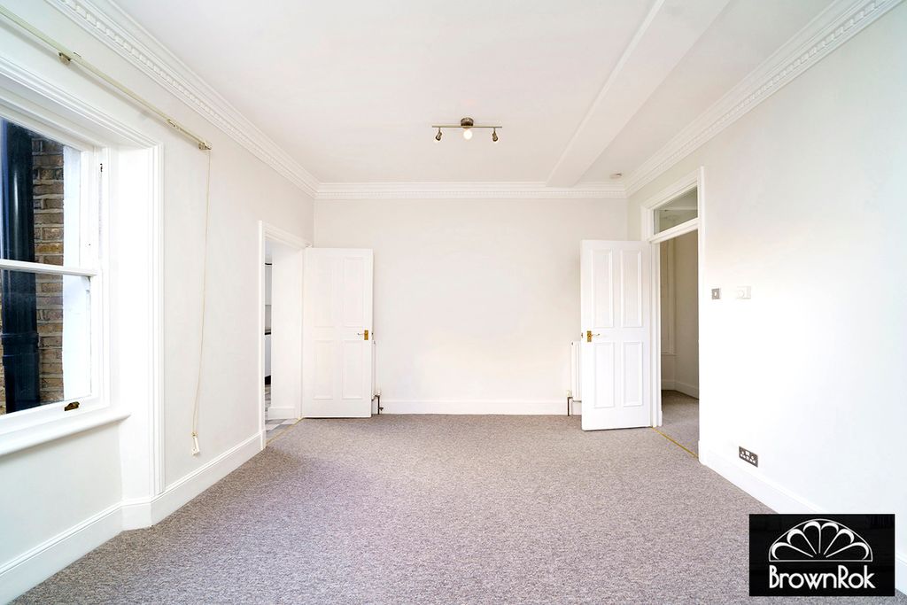 Property photo 1 of 6 W05