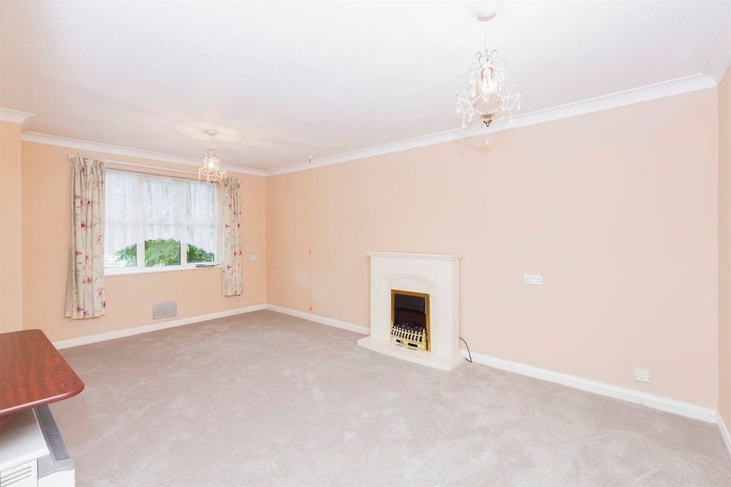 Property photo 3 of 19