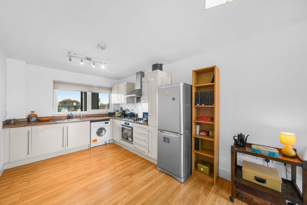 Property photo 3 of 14 Picture No. 07