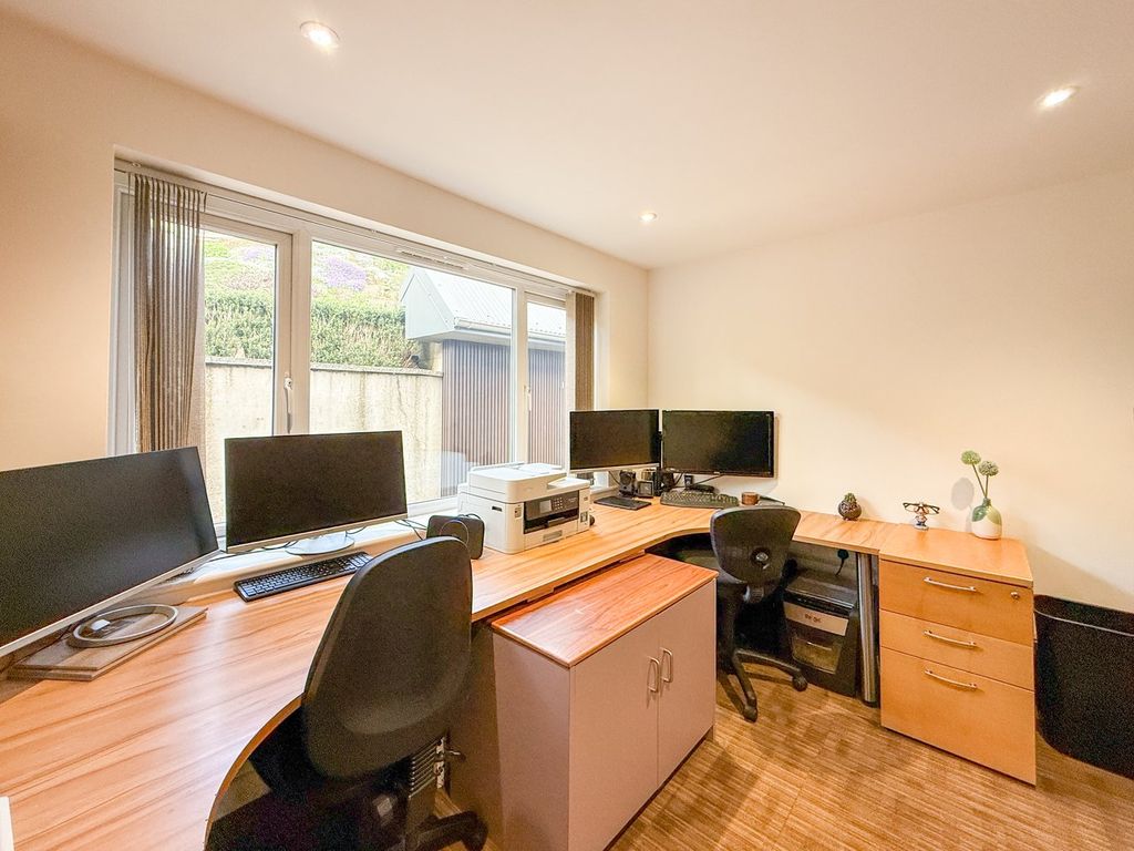 Additional image 20 of 5 bed detached house for saleSt Marys Rise, Netherthong, Holmfirth HD9