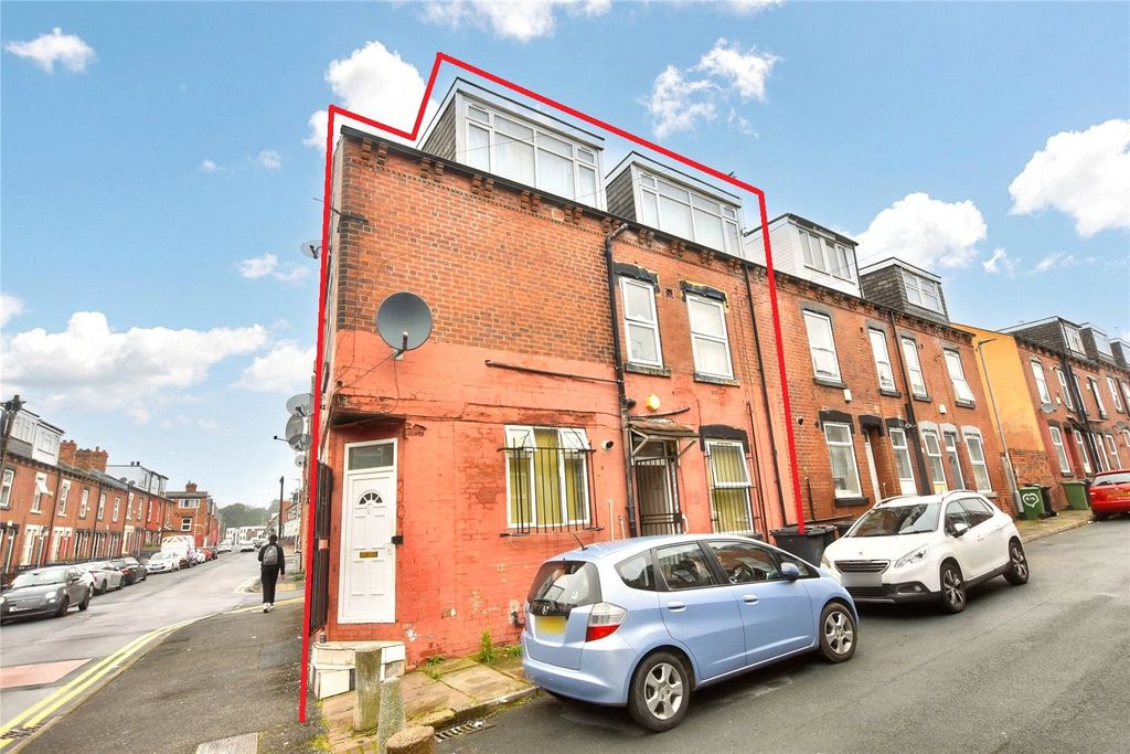 Property photo 1 of 12 Picture No. 27
