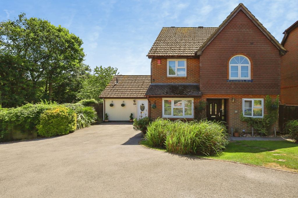 Property photo 1 of 24 Pbox-Img.Jpg