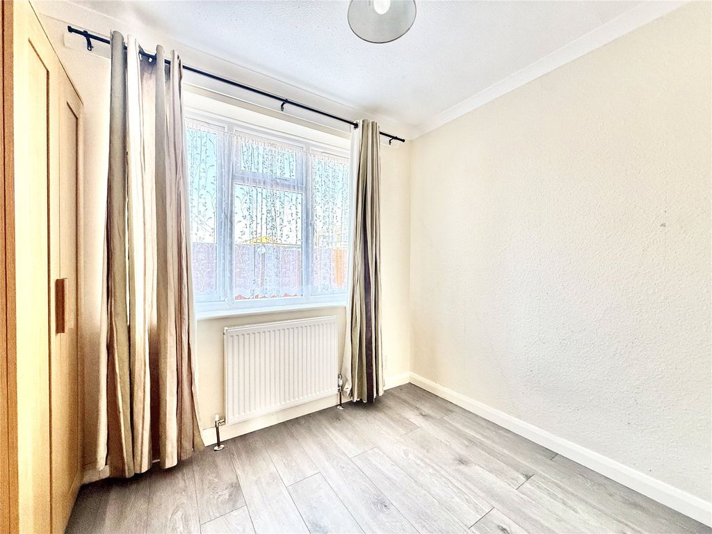 Property photo 2 of 10 Picture No. 02