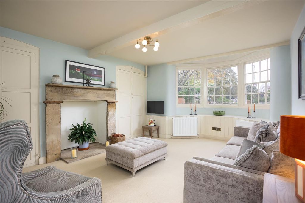 Property photo 2 of 23 00011.Jpg