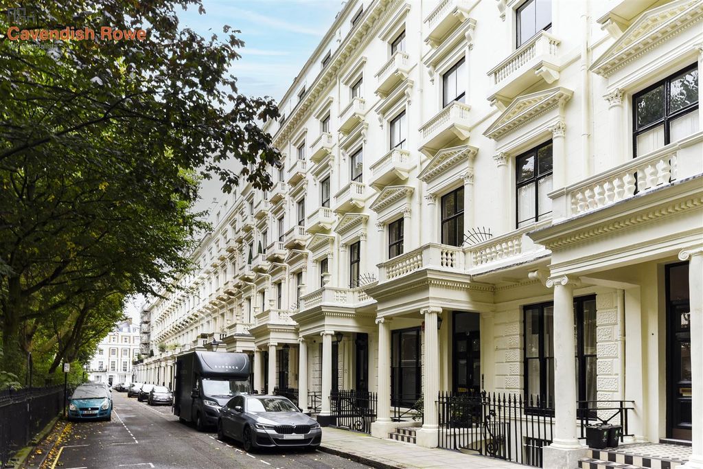 Property photo 1 of 12 Building.Jpg