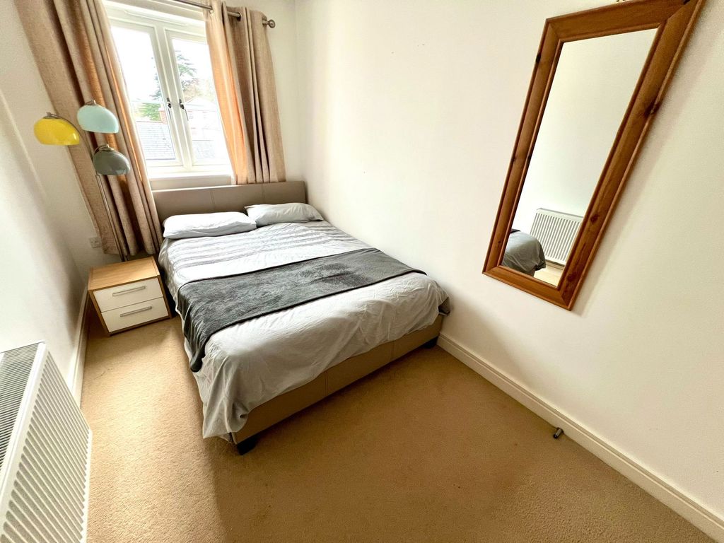 Additional image 8 of 2 bed flat for salePagoda Drive, Duporth, St Austell, Cornwall PL26