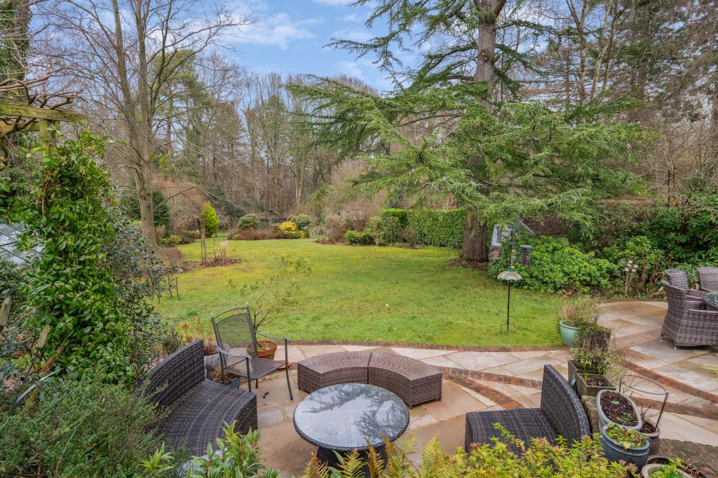 Property photo 3 of 15