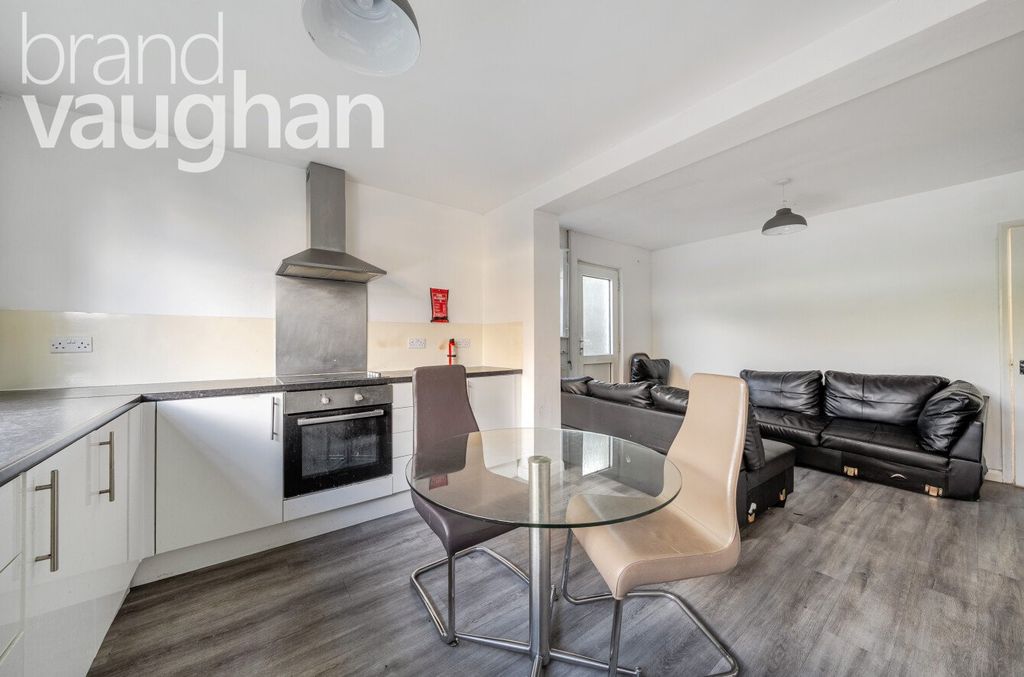 Property photo 2 of 11 Open Plan Living