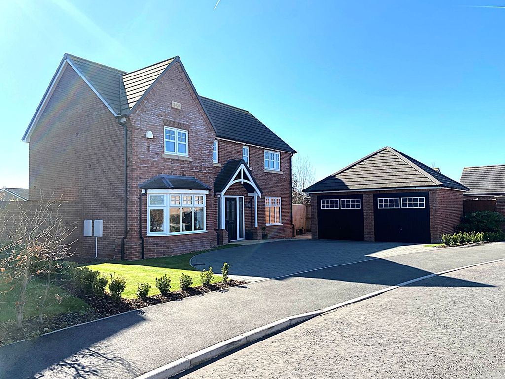 Property photo 1 of 28