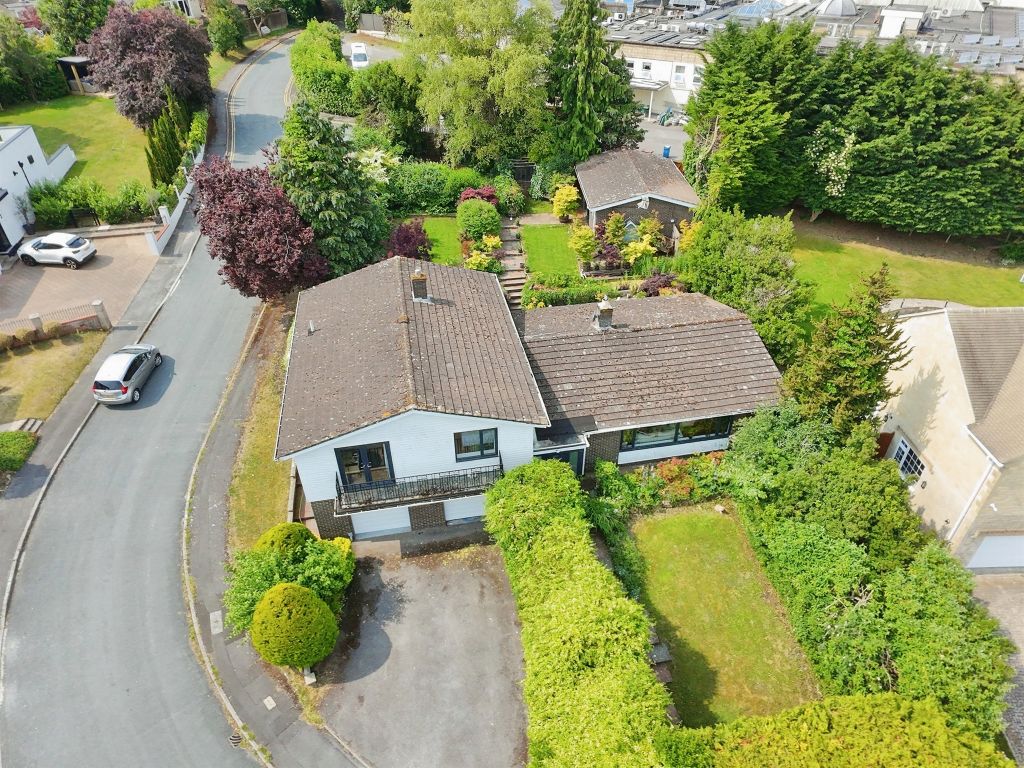 Property photo 1 of 24