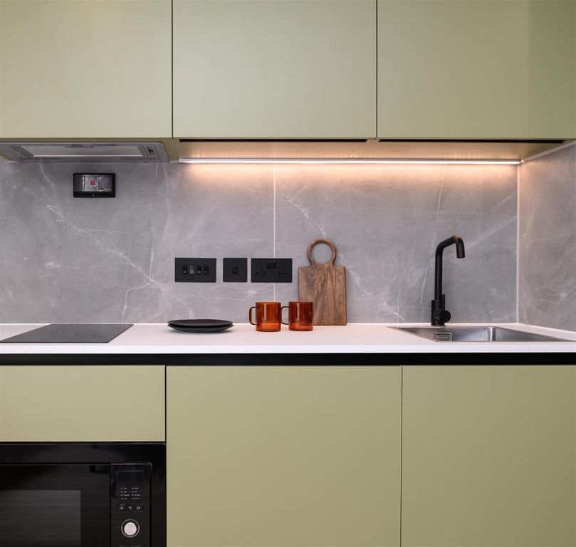 Property photo 1 of 37 9240633.Jpg