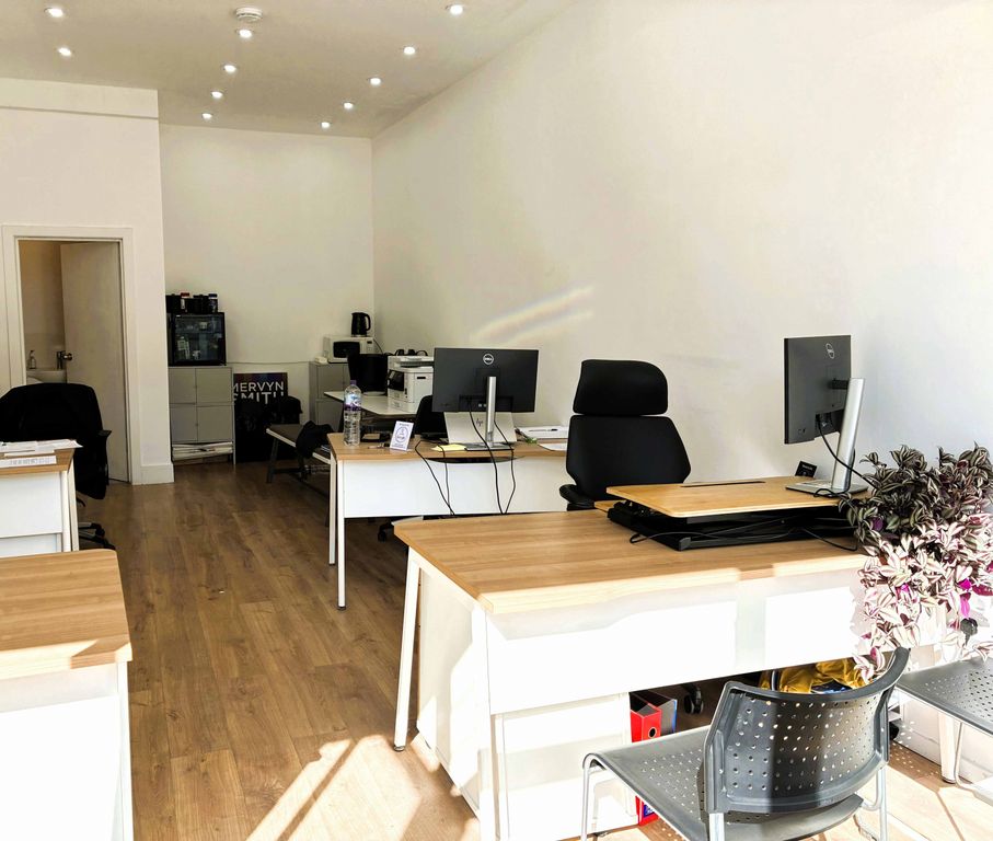 Property photo 3 of 7 Gallery