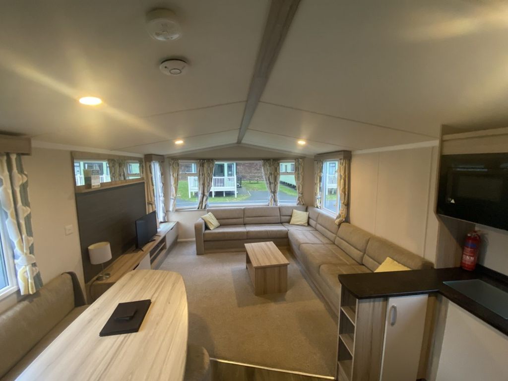 Property photo 2 of 8 Loire 2