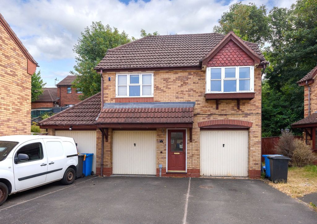 Property photo 1 of 12