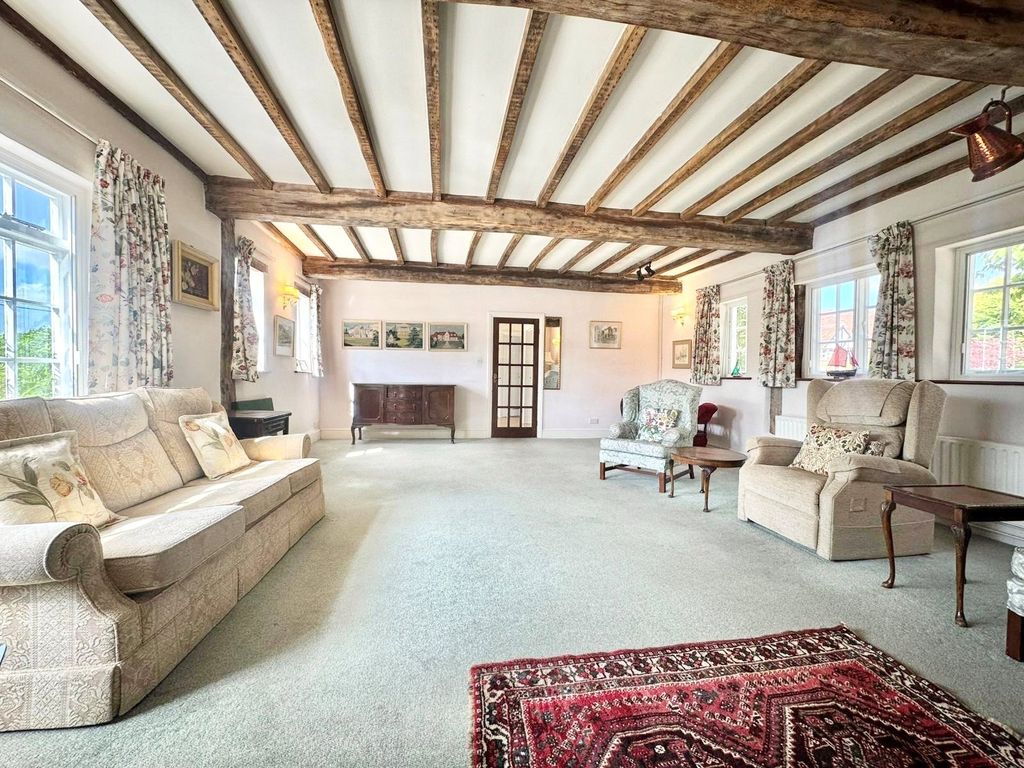 Property photo 3 of 18 Picture No. 22