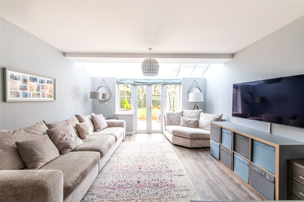 Property photo 2 of 14 Picture No. 05