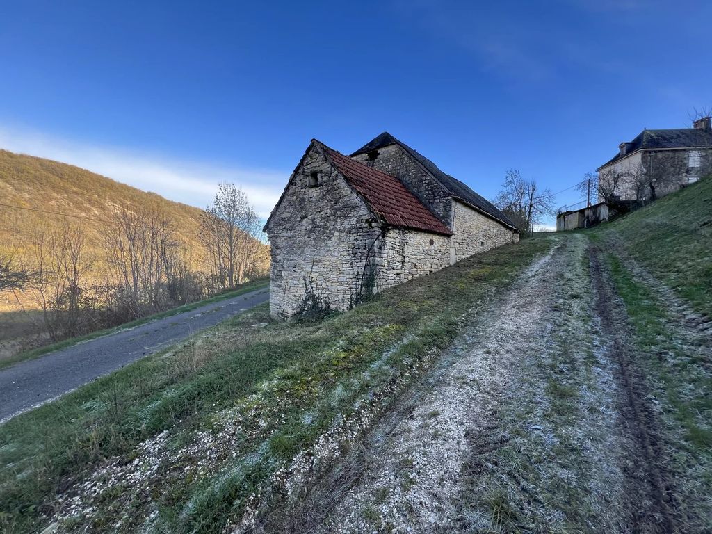 Property photo 3 of 10