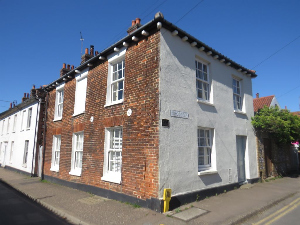 Property photo 2 of 19