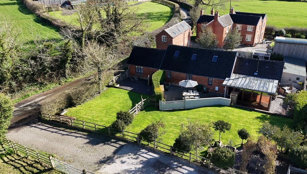 Property photo 1 of 58