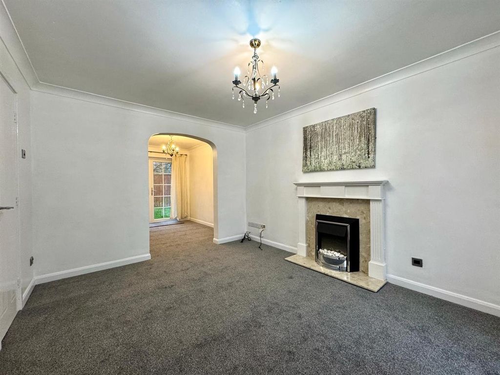 Property photo 3 of 9 Living Room