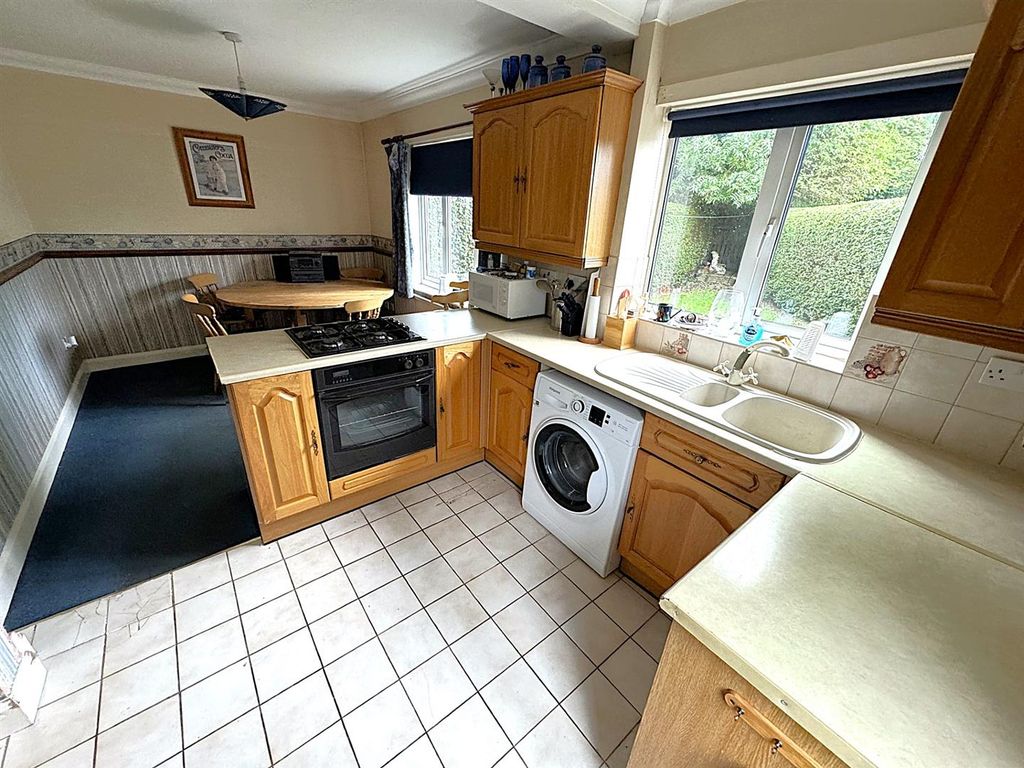 Property photo 2 of 18 Thumbnail_Img_1099.Jpg