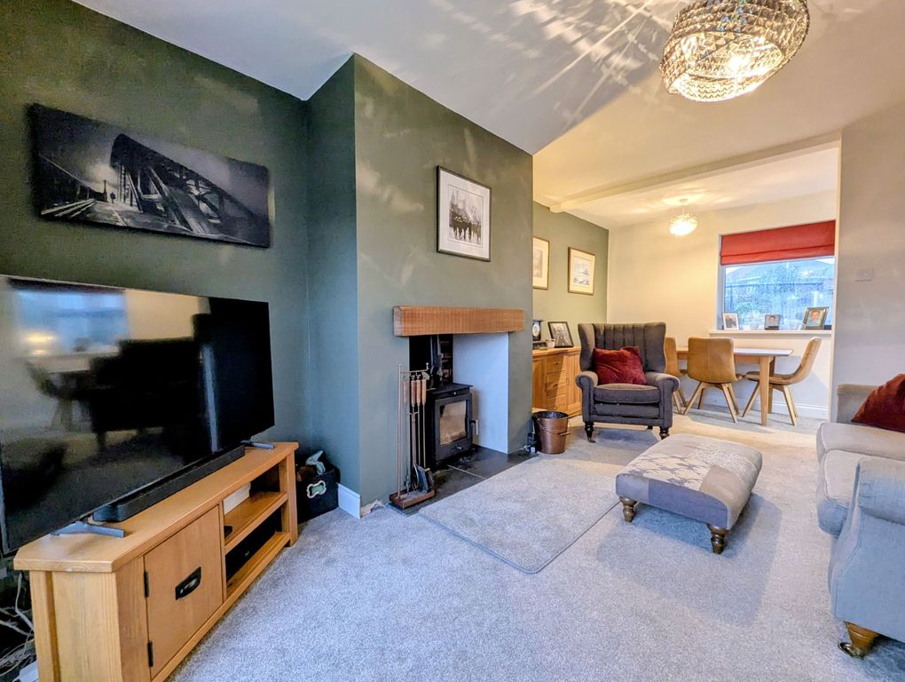 Property photo 2 of 22