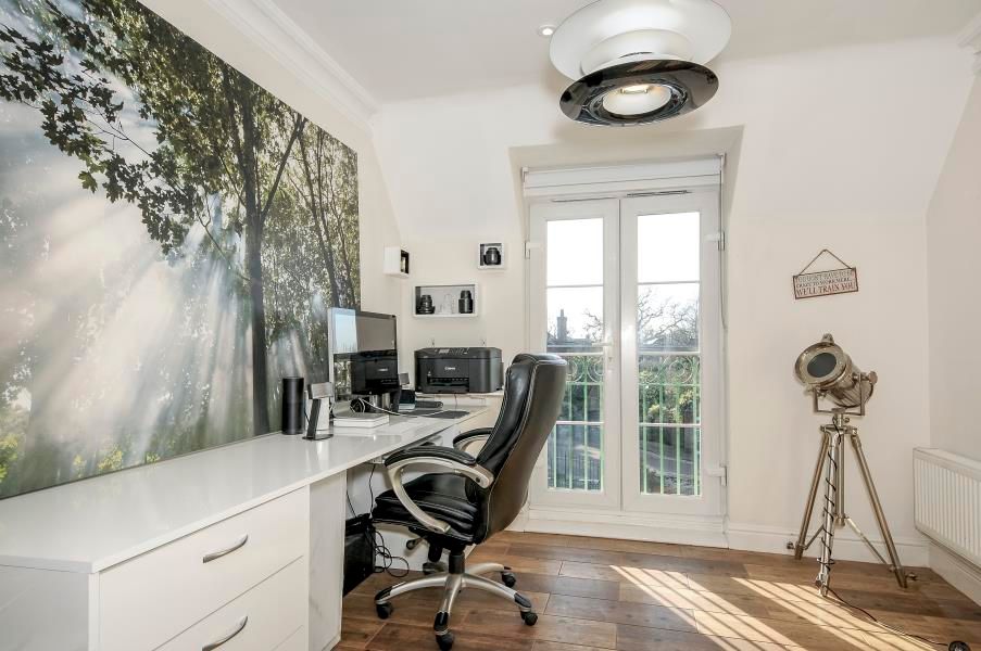 Property photo 3 of 8