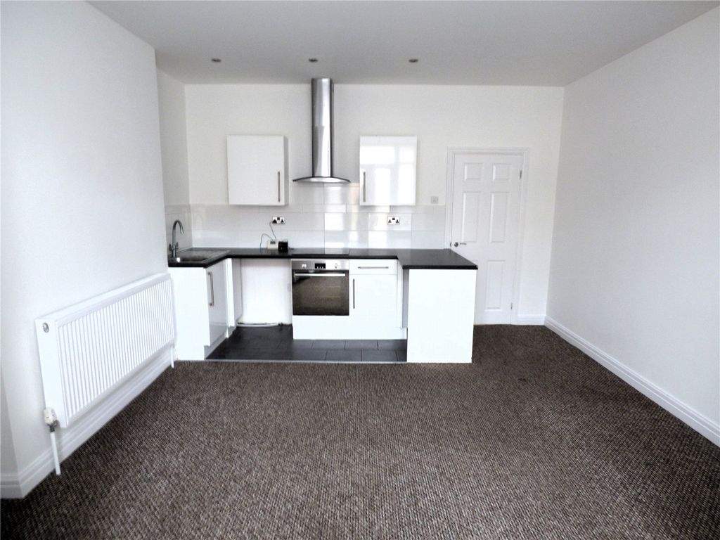 Property photo 3 of 14 Picture No. 21