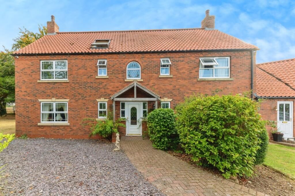 Property photo 1 of 29