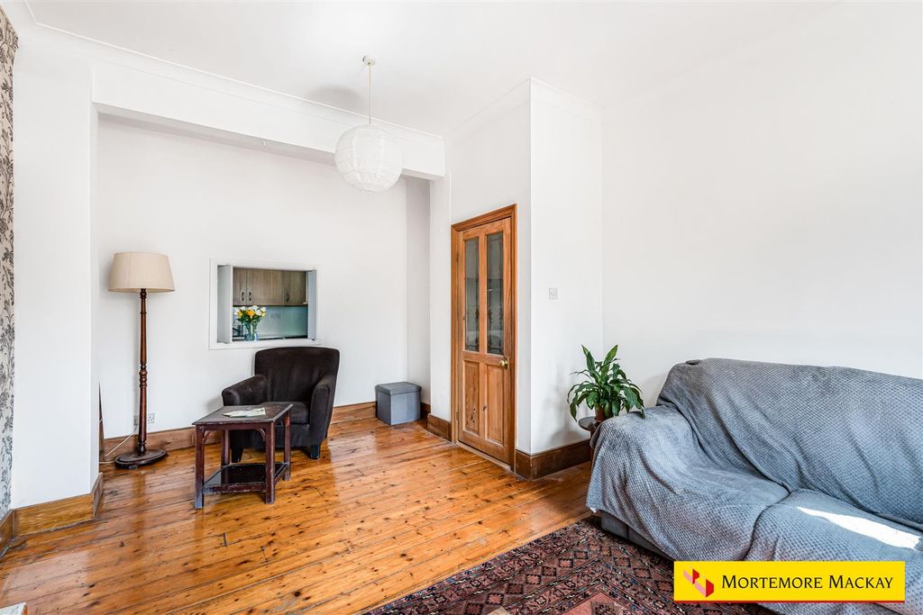 Property photo 3 of 18 7_87893_Watermarked.Jpg