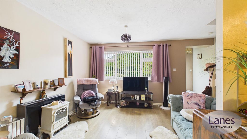 Property photo 1 of 8 Cam04248G0-Pr0172-Still003.Jpg