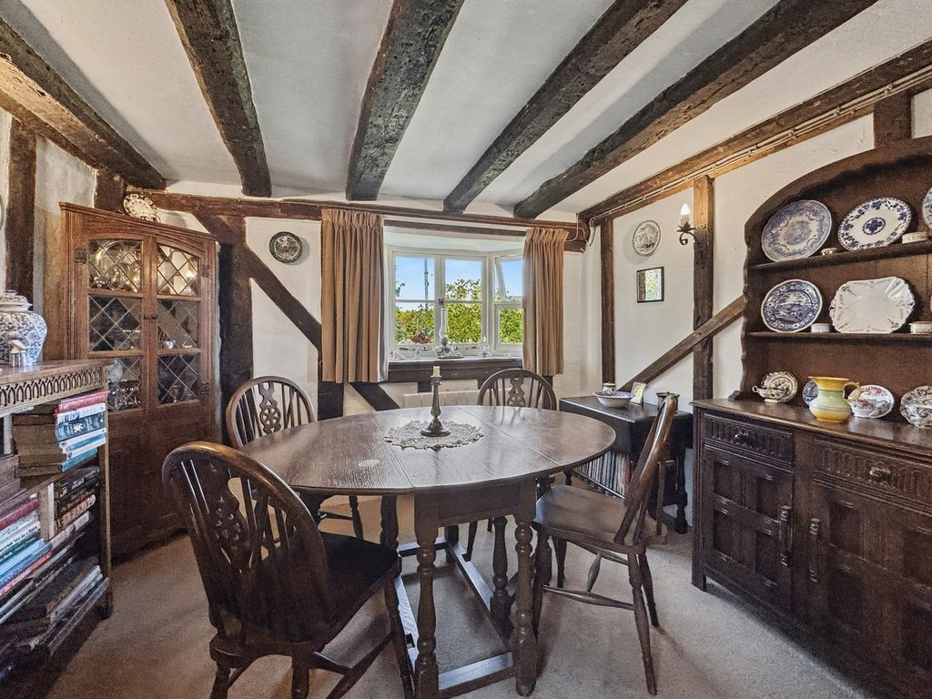 Property photo 3 of 45