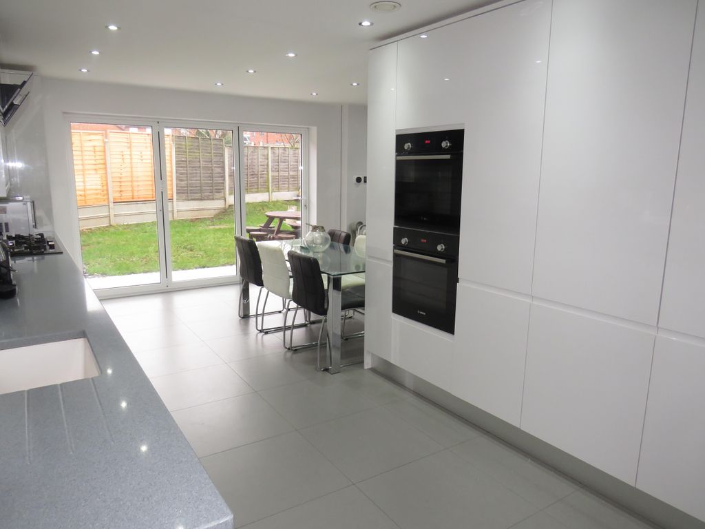 Property photo 2 of 10 Image