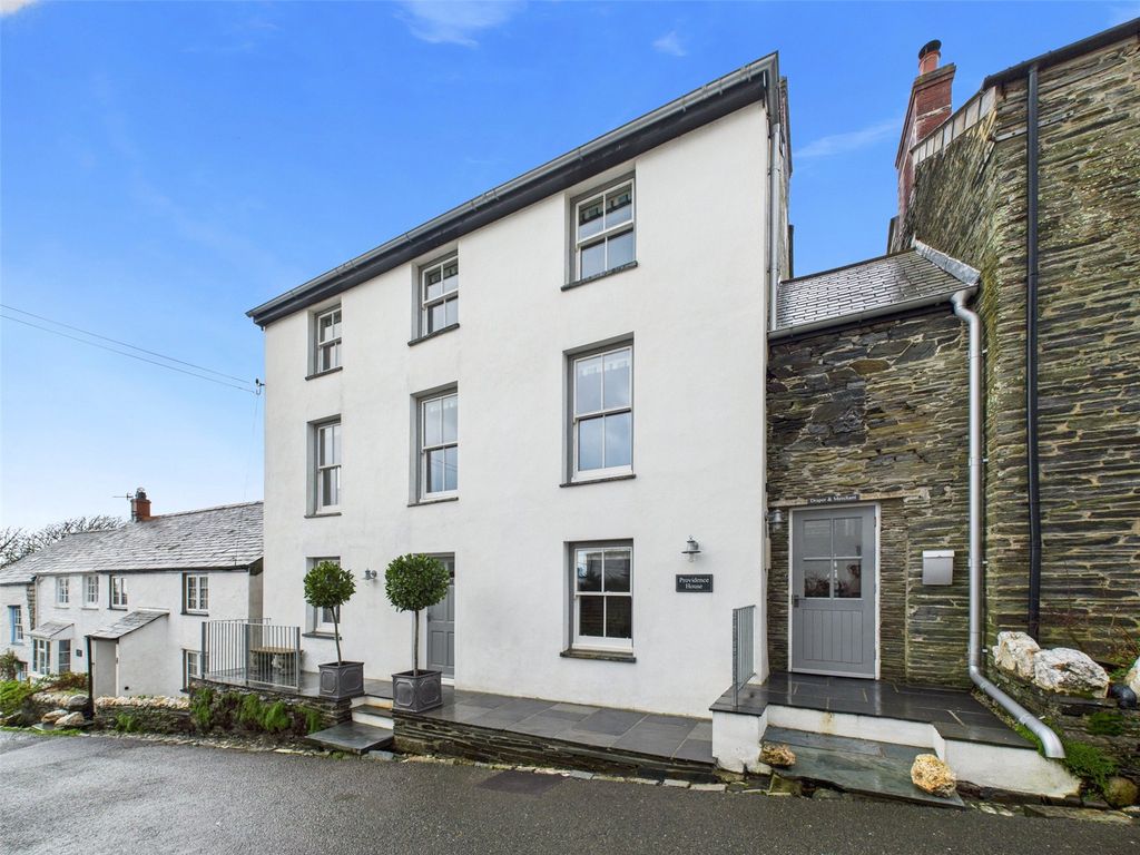 Property photo 1 of 29 Picture No. 01