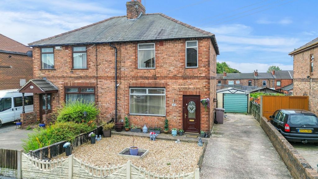 Property photo 1 of 30